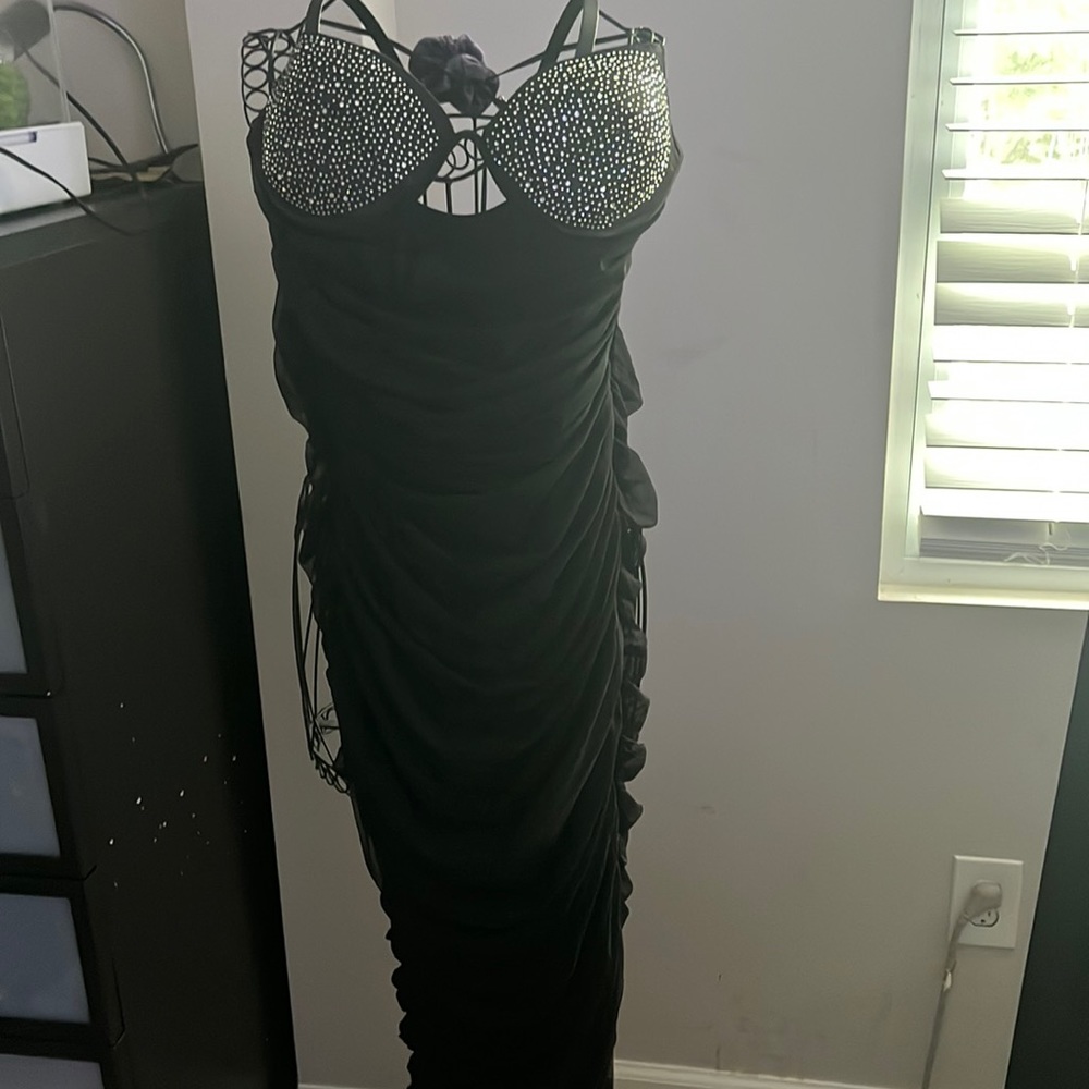 Akira Full Body , Flowy dress